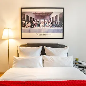 Premium Inspiriert Von Marilyn Monroe-bremen Center Apartment